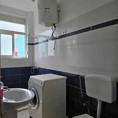 Roan Room's Appartamento Golem (Tirana)